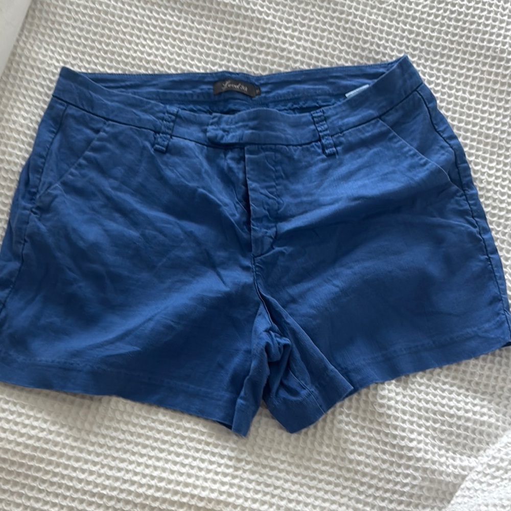 Level 99 Blue Bermudas Classic Design